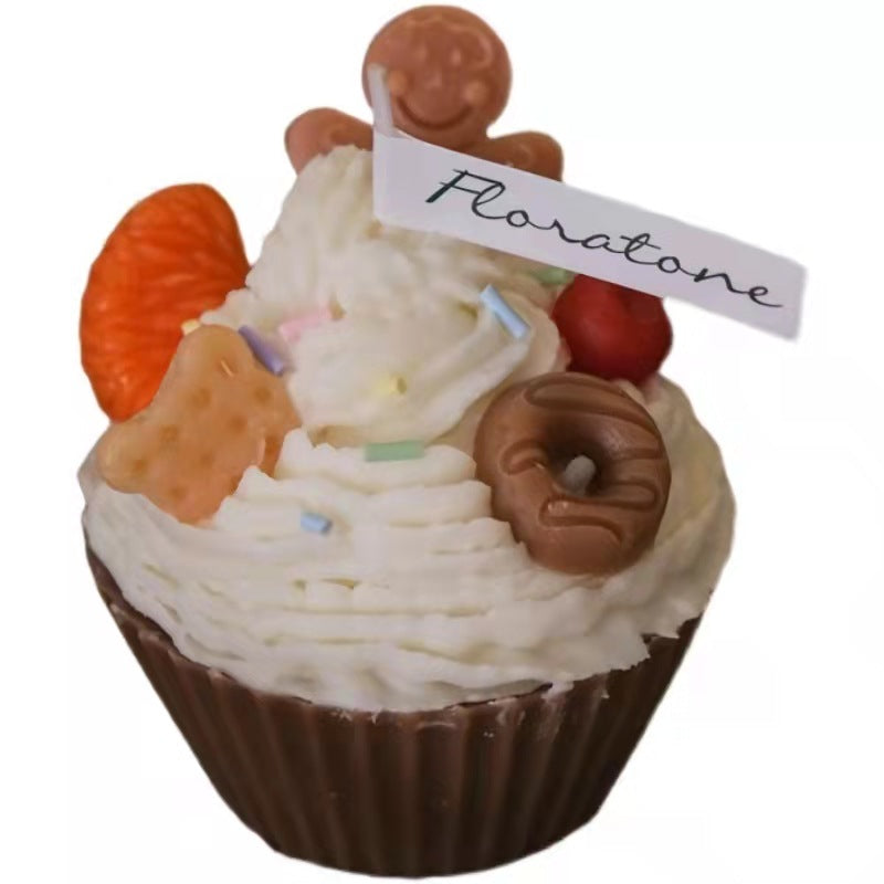 Souvenir Gingerbread Man Cream Cake Shaped Scented Candle