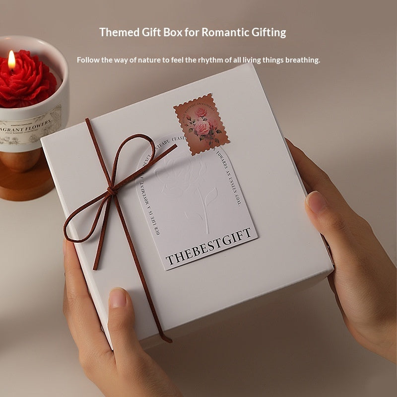 Camellia-scented Candle In A Stem Glass For A Premium, Sophisticated Vibe